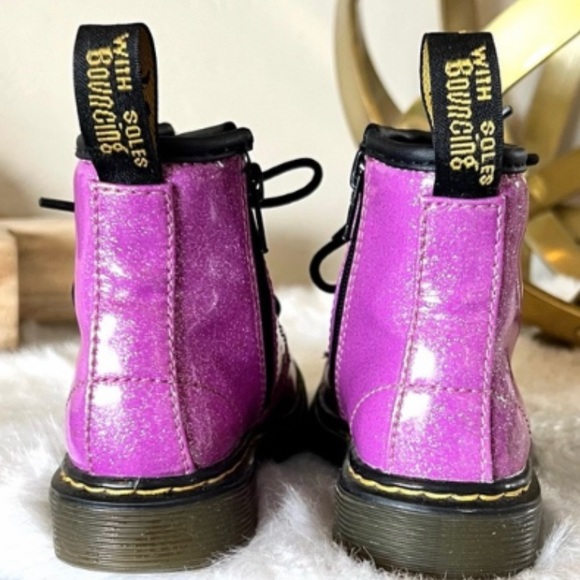 💕 NEW Dr Marten’s Toddler Child Pink Glitter Boots Sz 10 - Picture 4 of 7